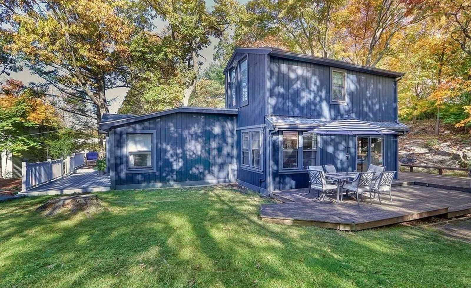 7 West St, Melrose