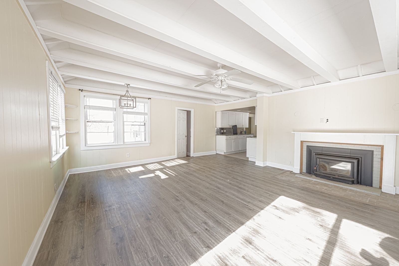 7 West St Melrose — Photo 11 of 21