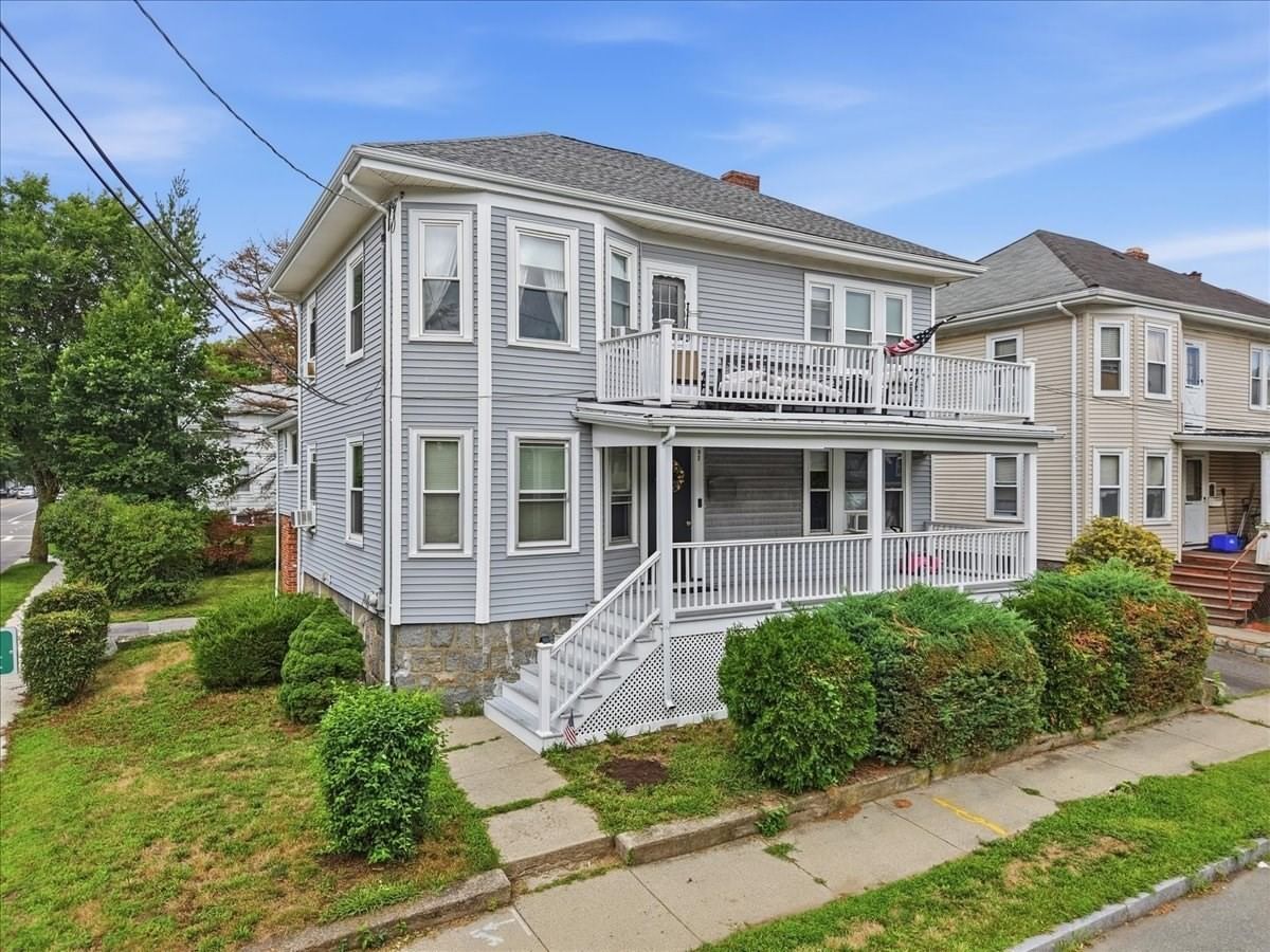 152 Davis Street U1&U2 Quincy — Photo 3 of 40