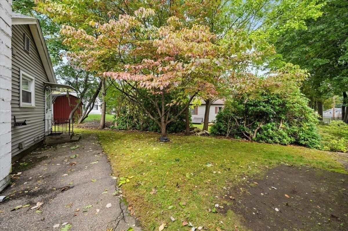 18 Bay View Dr Shrewsbury — Photo 12 of 23