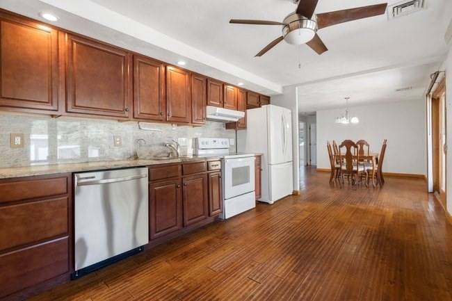 8 Oran Cir Peabody — Photo 2 of 33