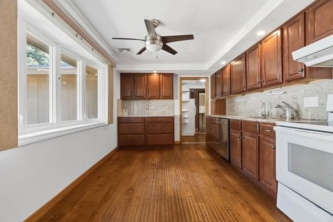 8 Oran Cir Peabody — Photo 4 of 33