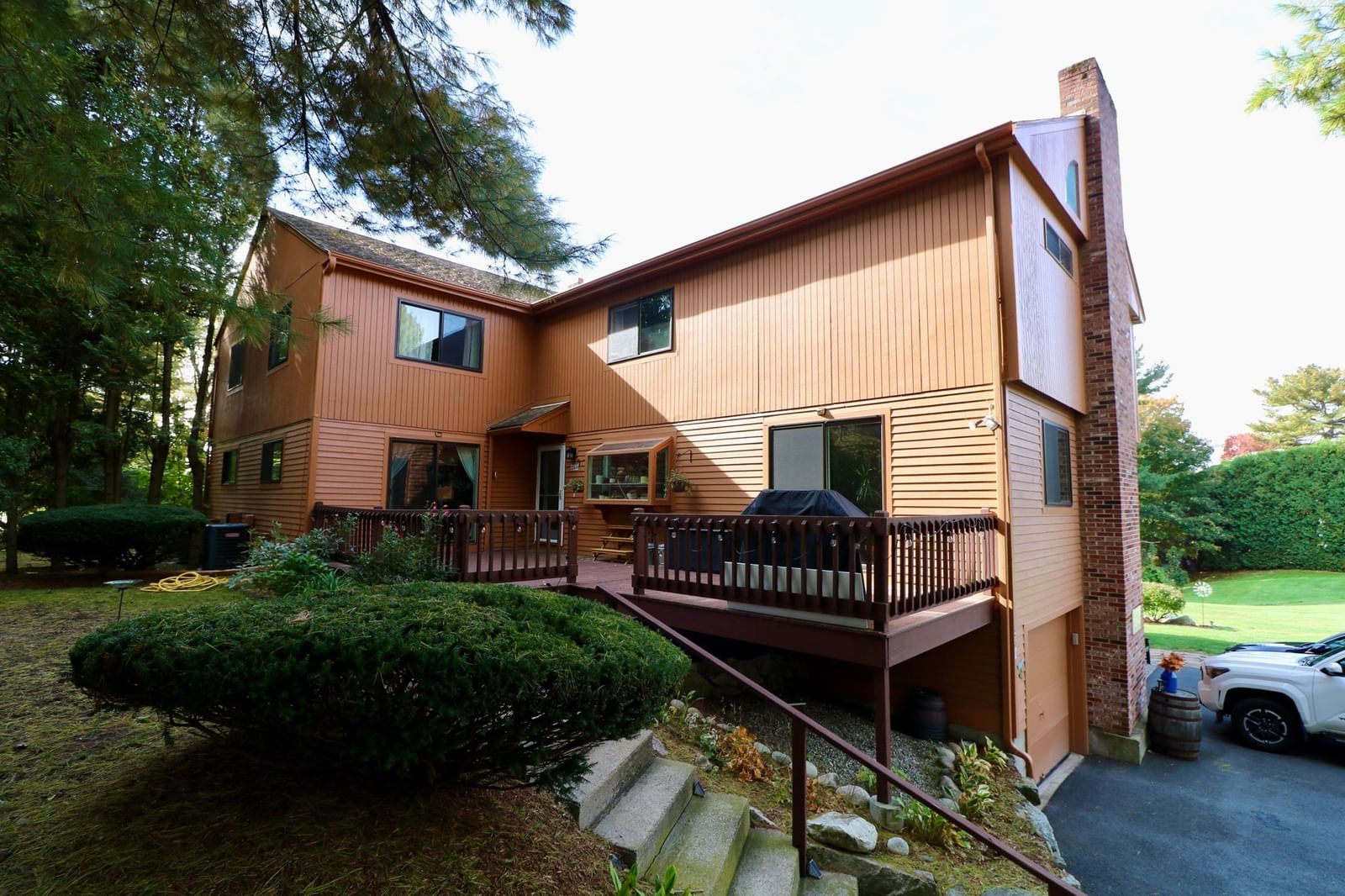 25B Country Club Ln #B Milford — Photo 2 of 9
