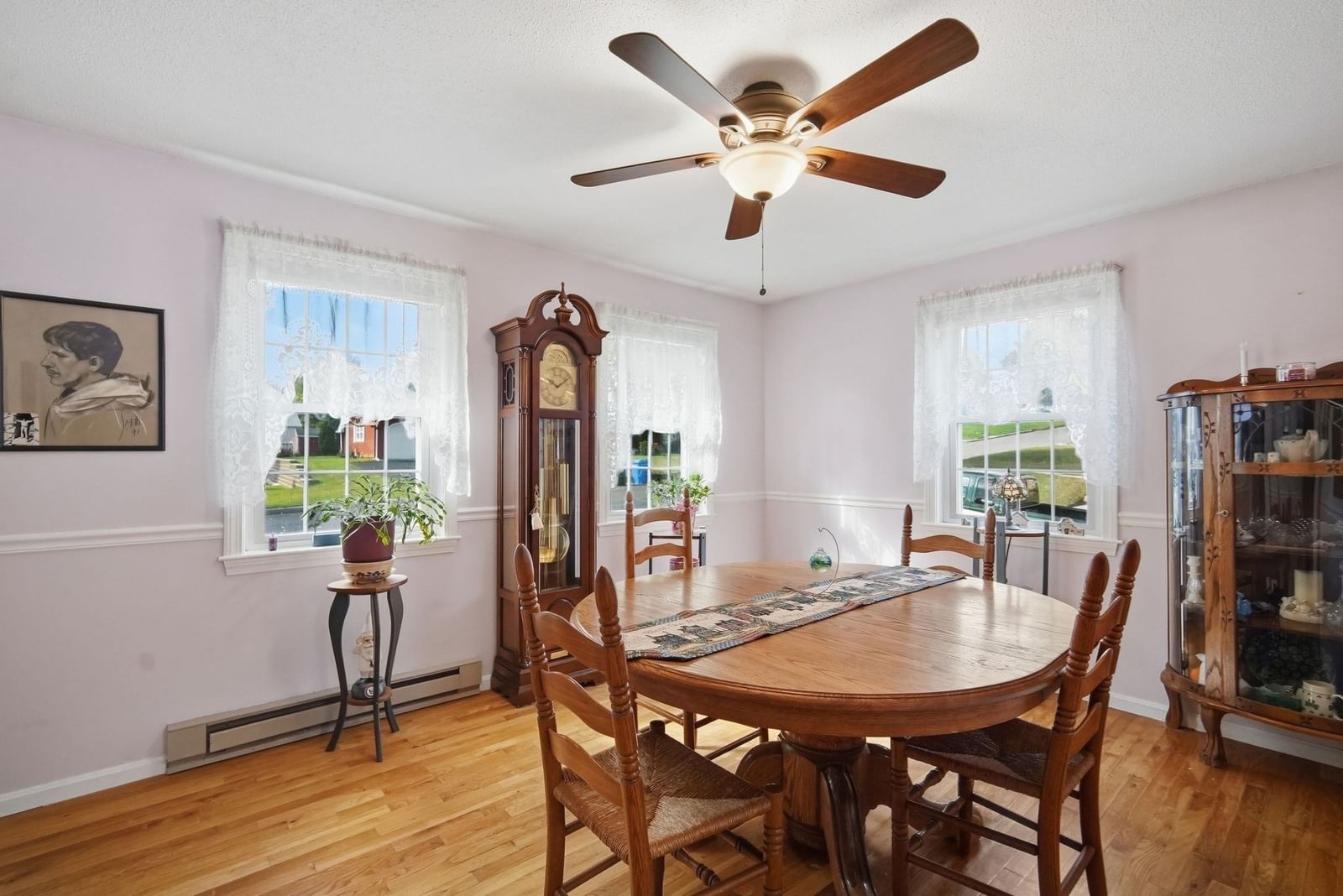 24 Sedgelia Street Springfield — Photo 8 of 29