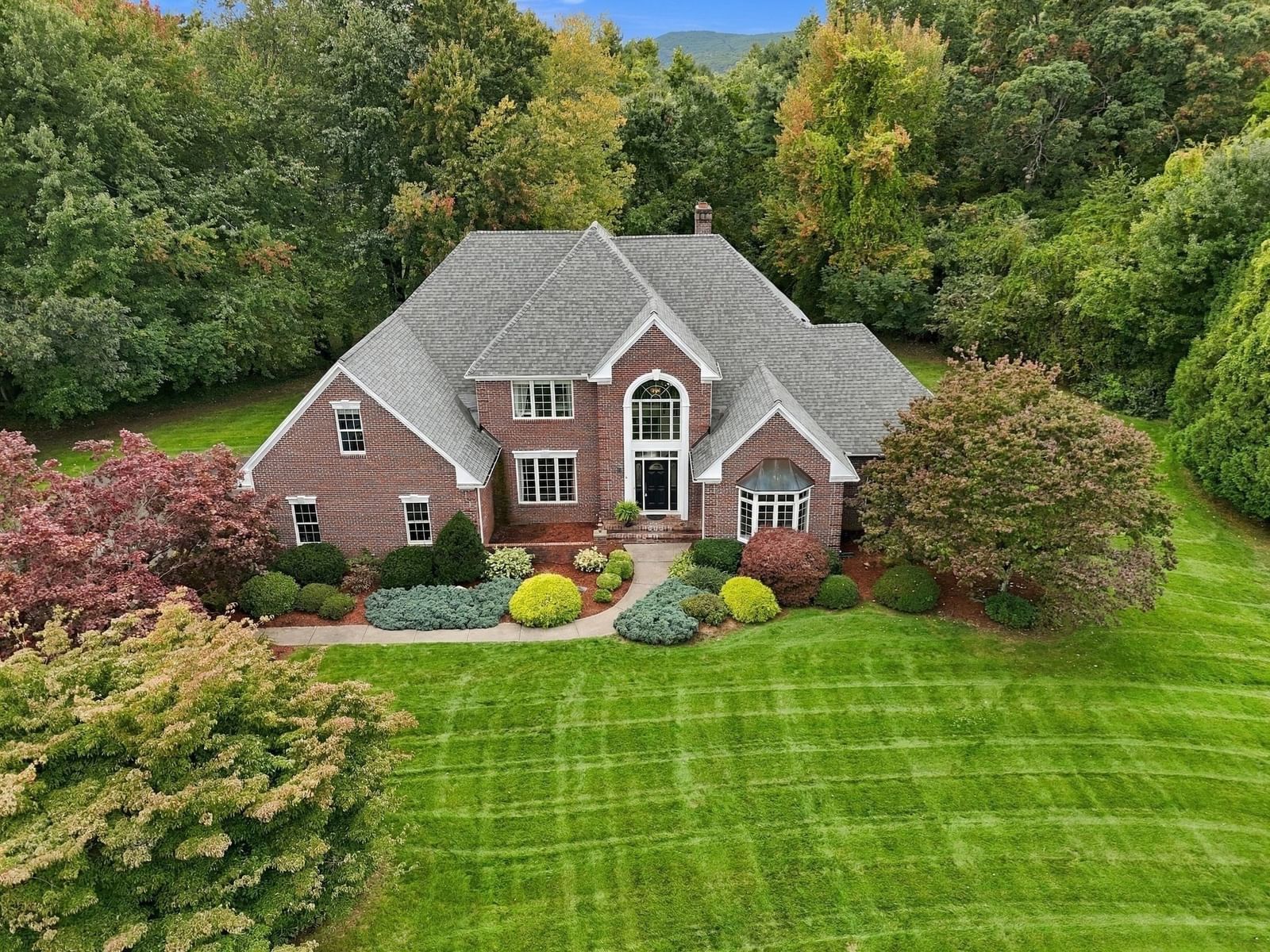 Property at 18 Priestly Farms Rd, South Hadley, MA 01075