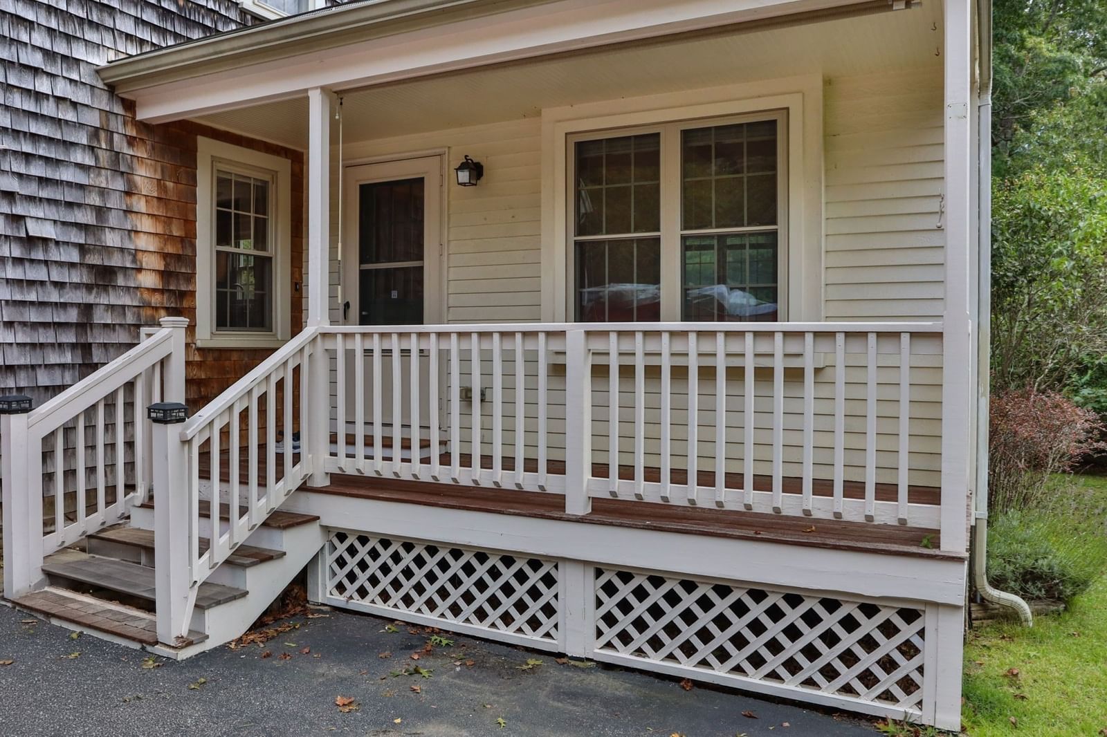 15 Plantation Rd Plymouth — Photo 2 of 36