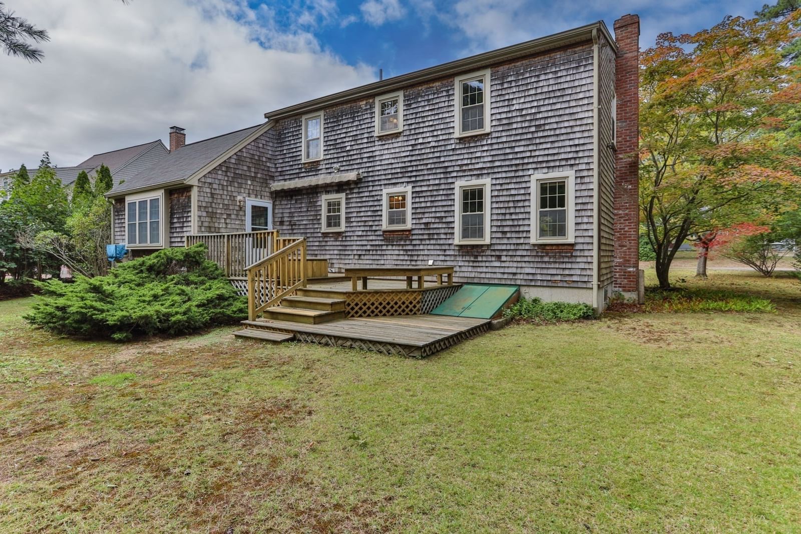 15 Plantation Rd Plymouth — Photo 3 of 36