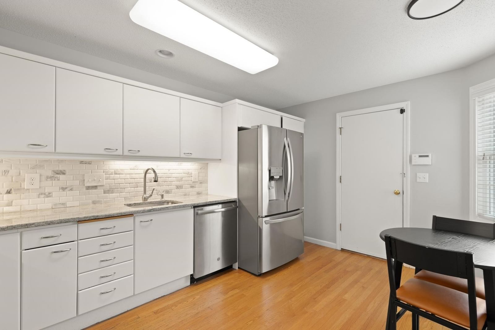 142 Cannon Forge Dr #142 Foxboro — Photo 10 of 33