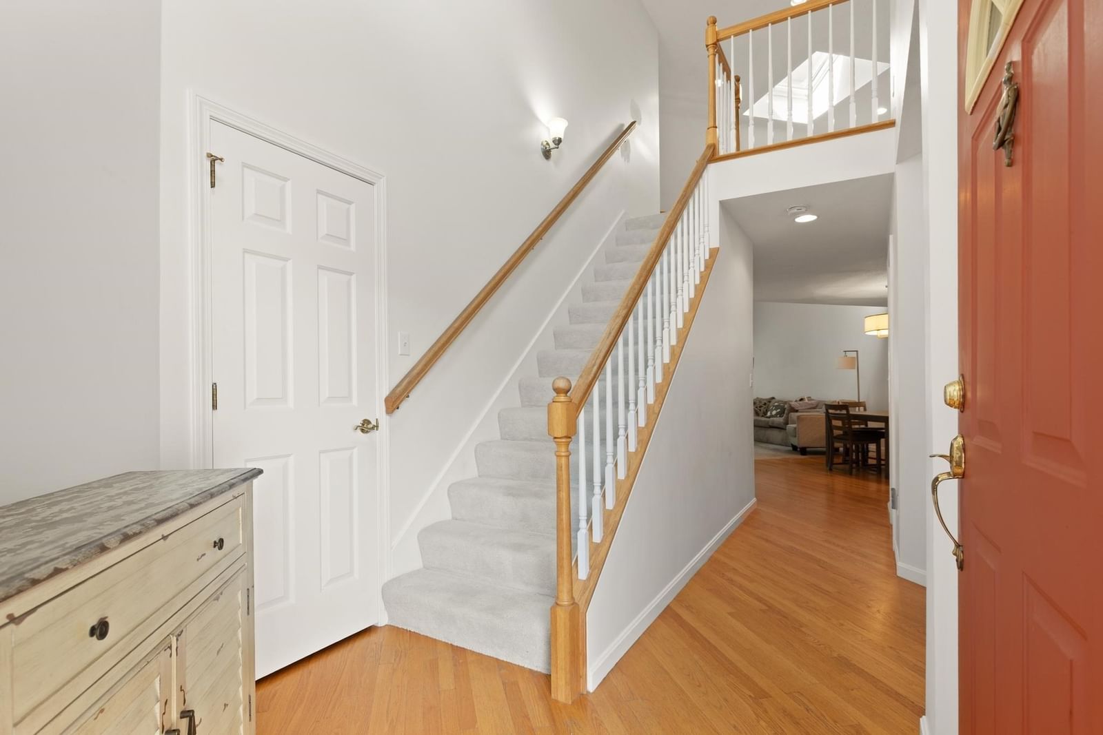 142 Cannon Forge Dr #142 Foxboro — Photo 3 of 33