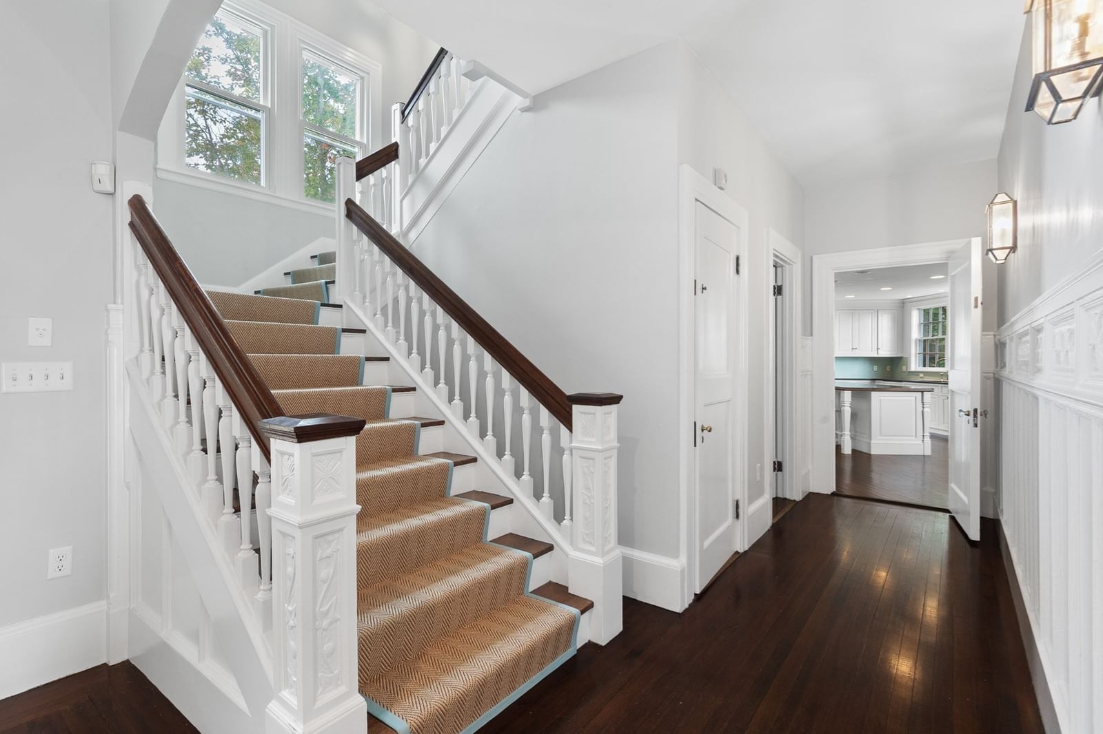 23 Paine Avenue Beverly — Photo 16 of 39