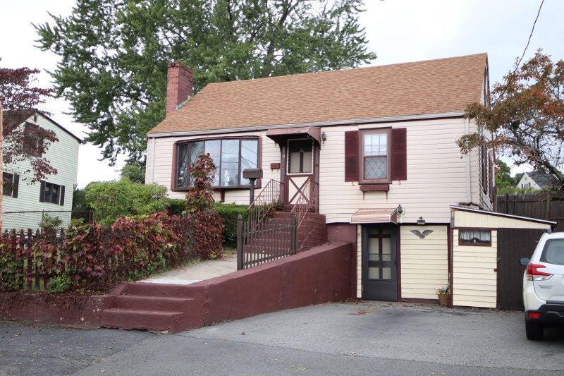 15 Lewis Lane