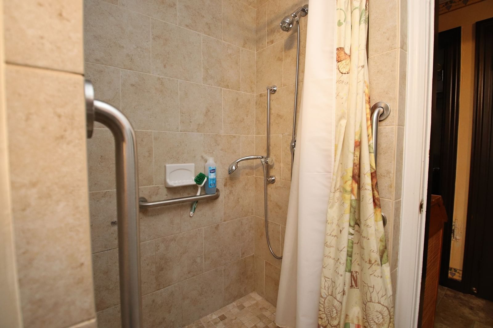 15 Lewis Lane Saugus — Photo 12 of 31