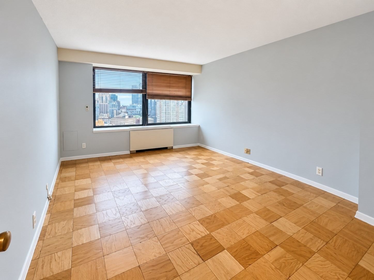 65 E India Row #29H Boston — Photo 3 of 15