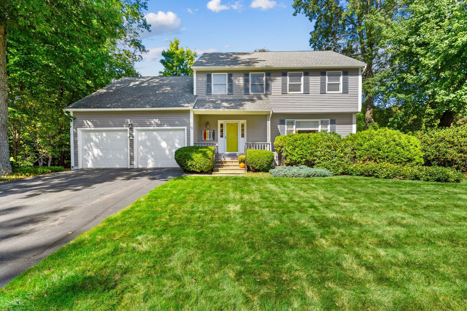 10 Trevor Ln, Worcester