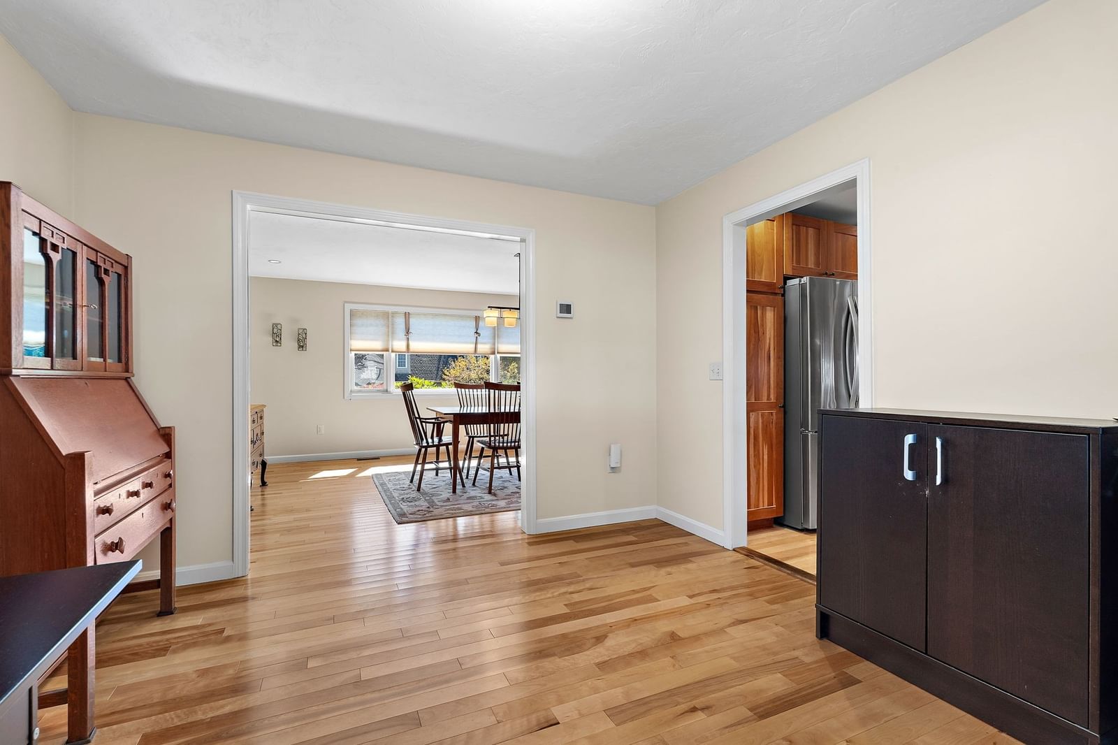 10 Trevor Ln Worcester — Photo 7 of 36