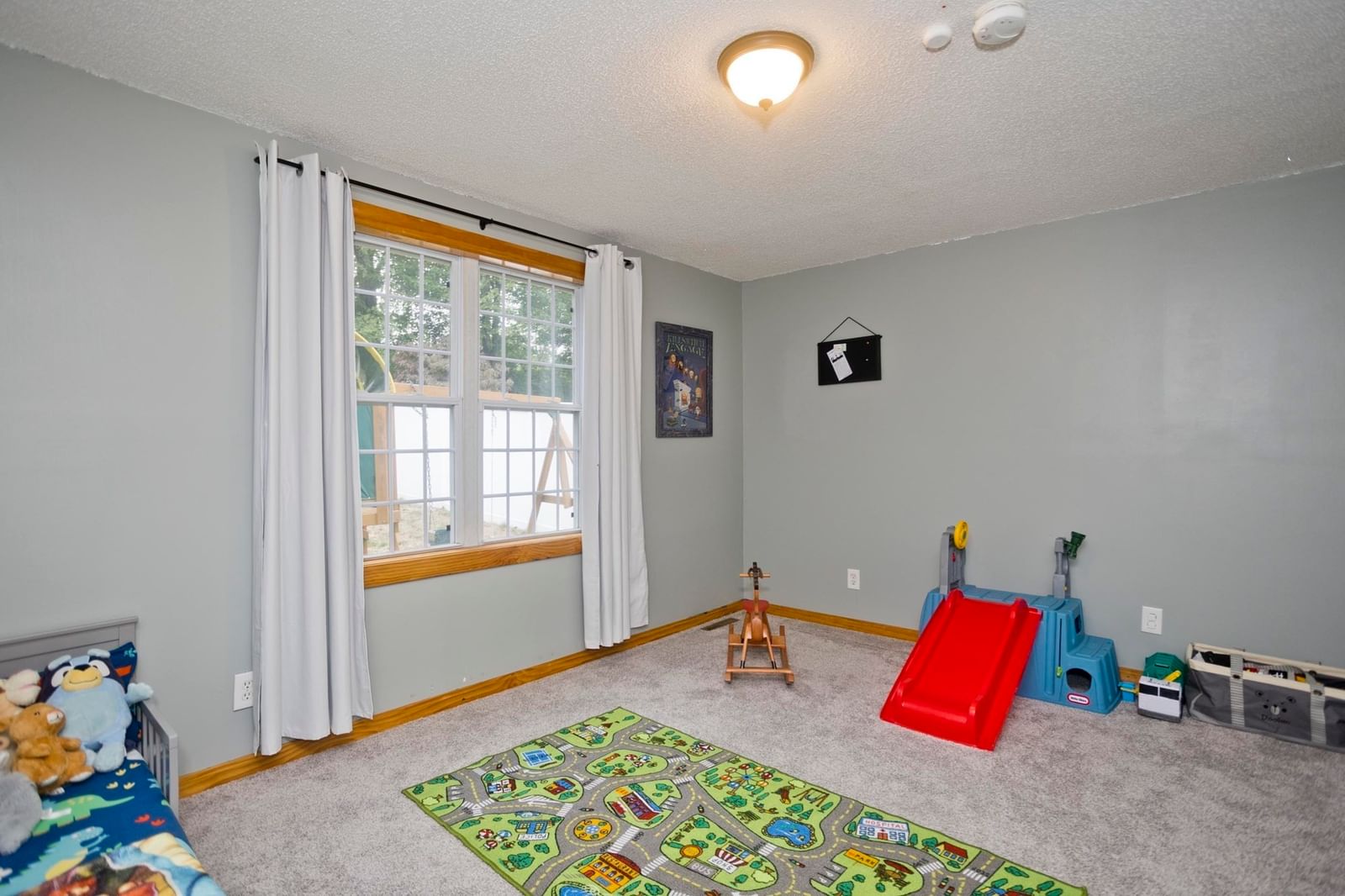 122 Hartford Ter Springfield — Photo 14 of 29