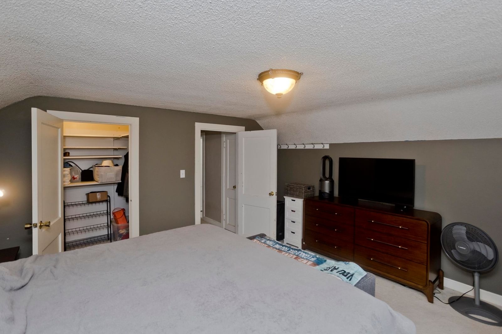 122 Hartford Ter Springfield — Photo 21 of 29