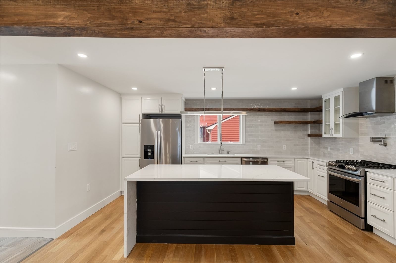 3 Crane St Danvers — Photo 15 of 35