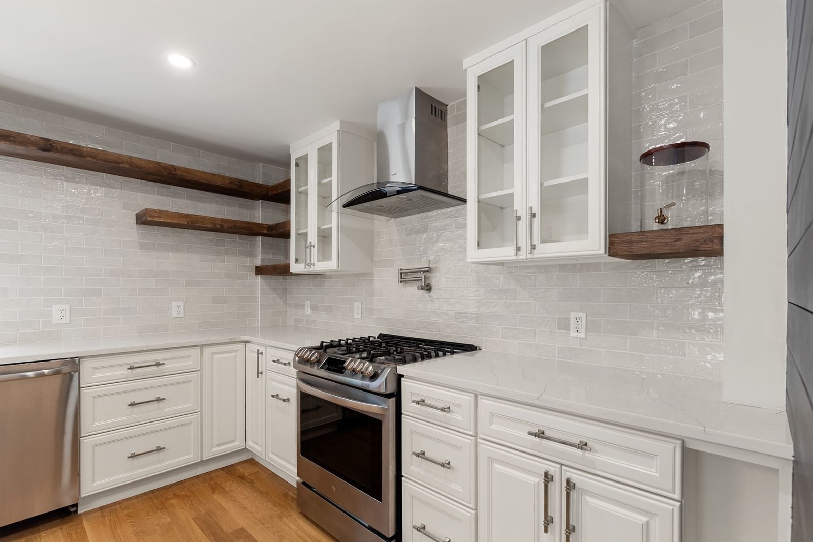 3 Crane St Danvers — Photo 19 of 35
