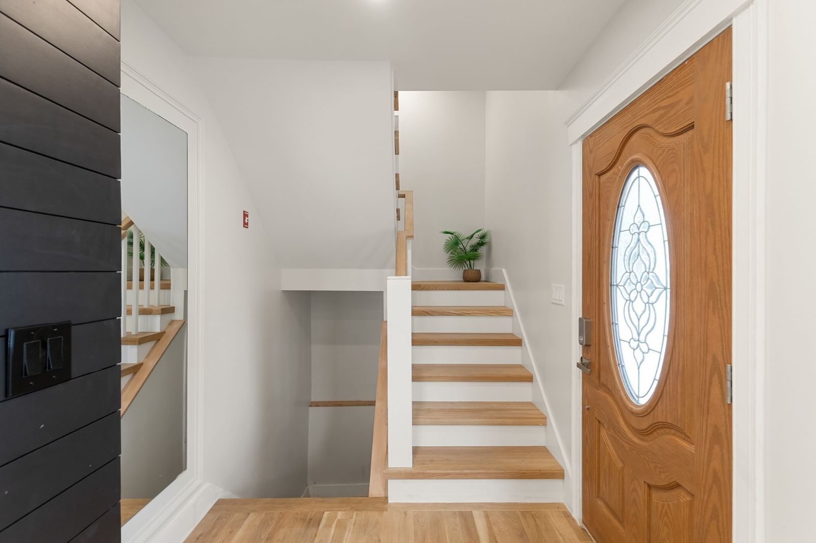 3 Crane St Danvers — Photo 4 of 35