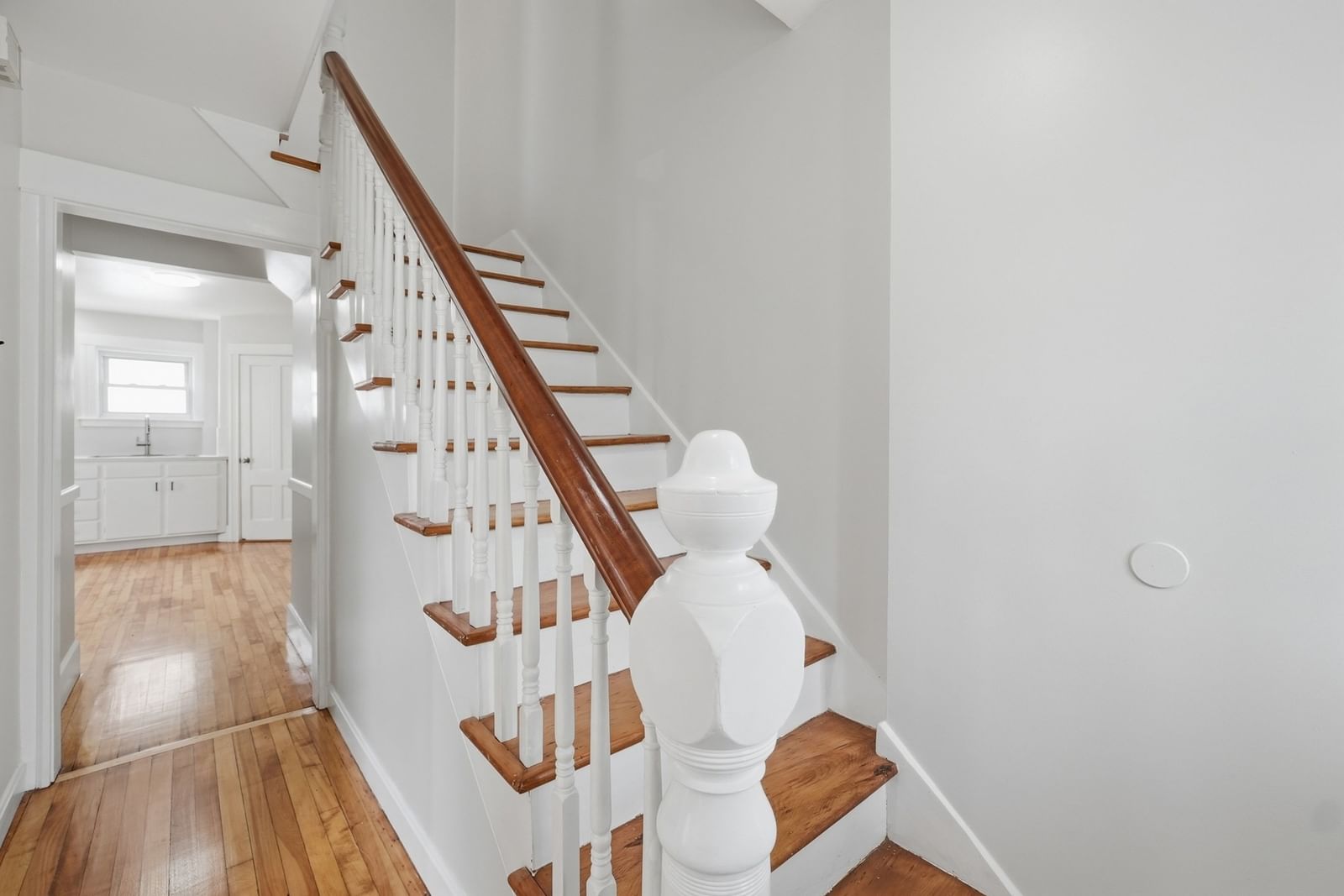 13-15 Maple St Northbridge — Photo 3 of 42