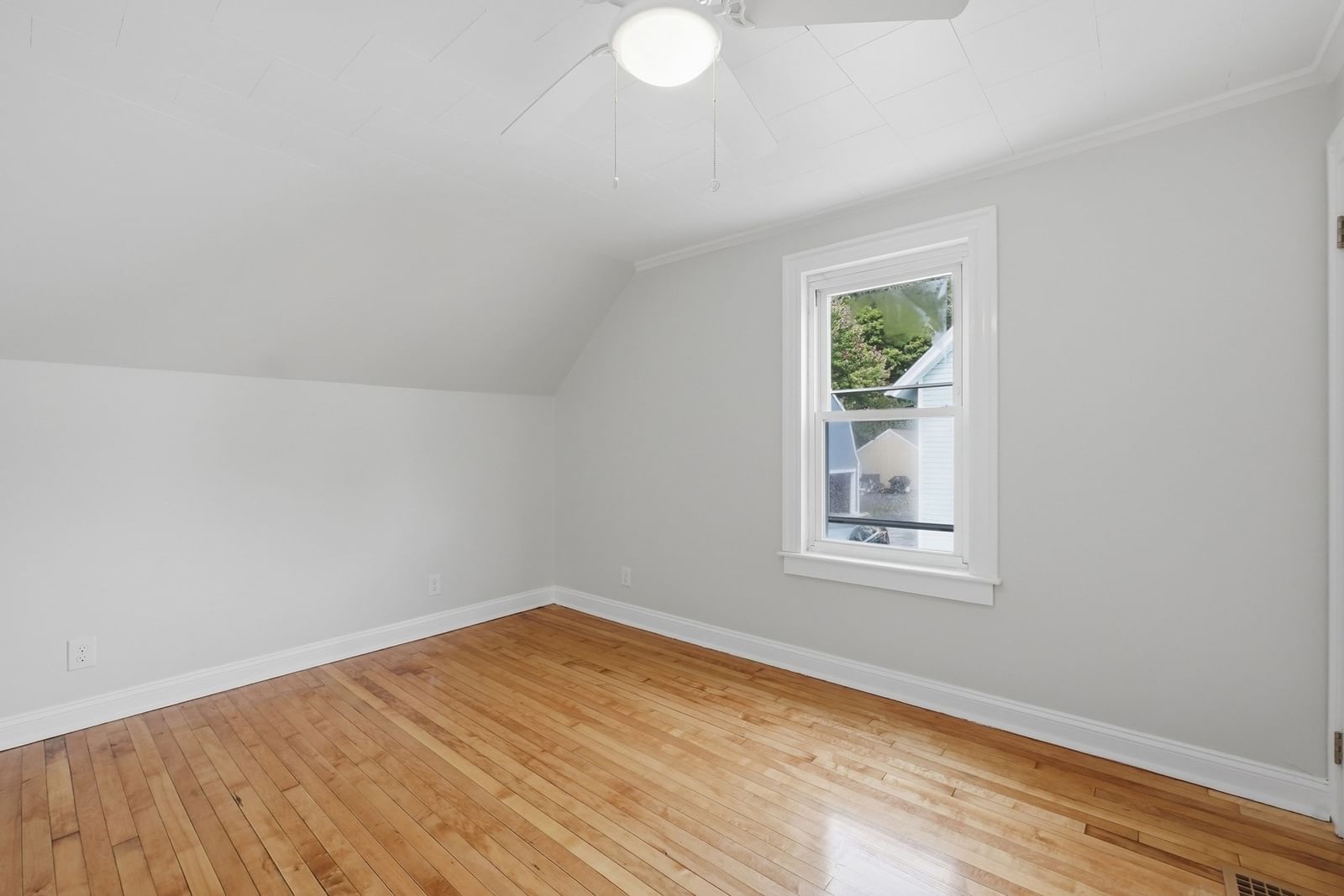 13-15 Maple St Northbridge — Photo 32 of 42
