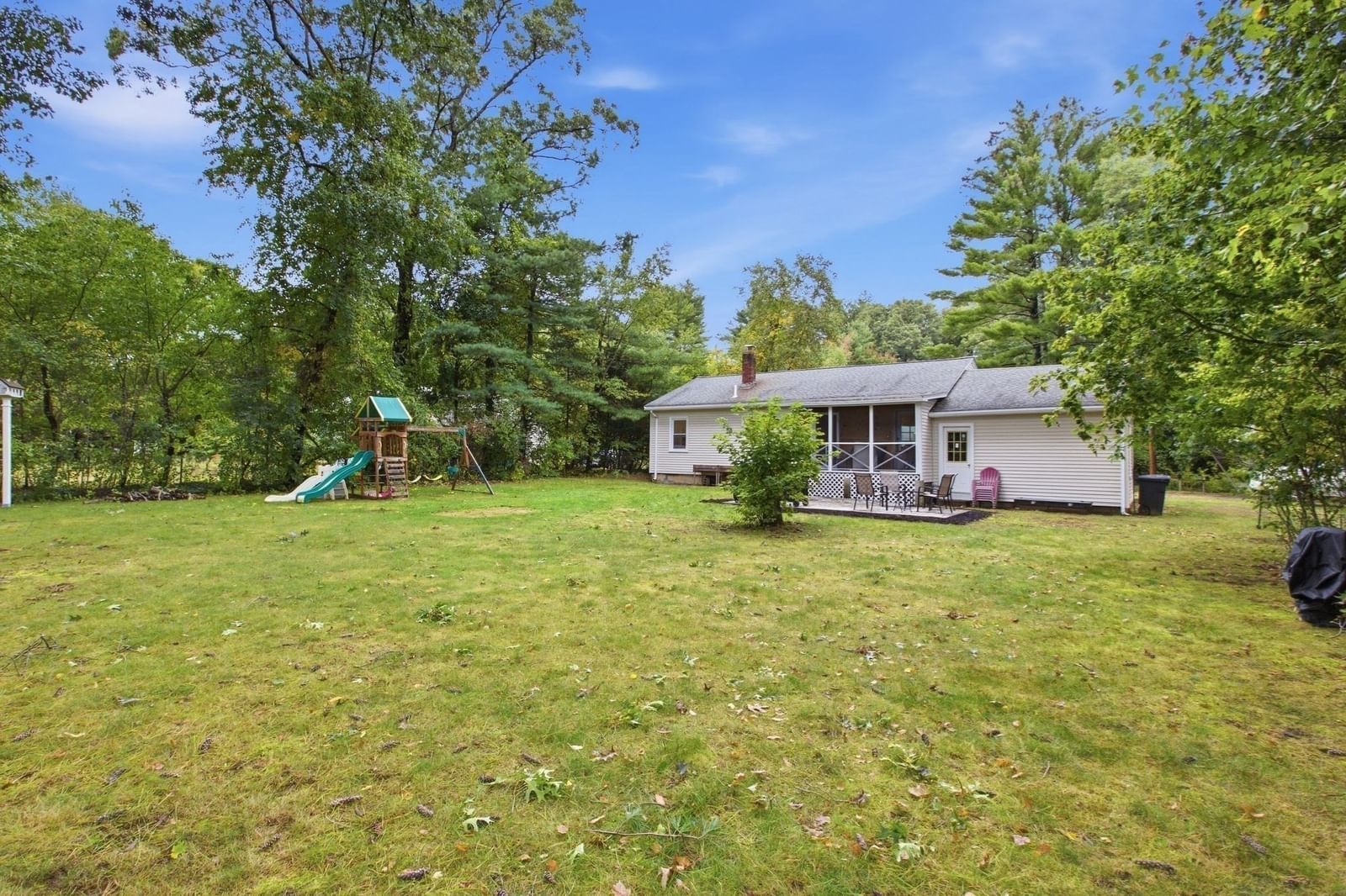 25 Howell Road Sudbury — Photo 22 of 24