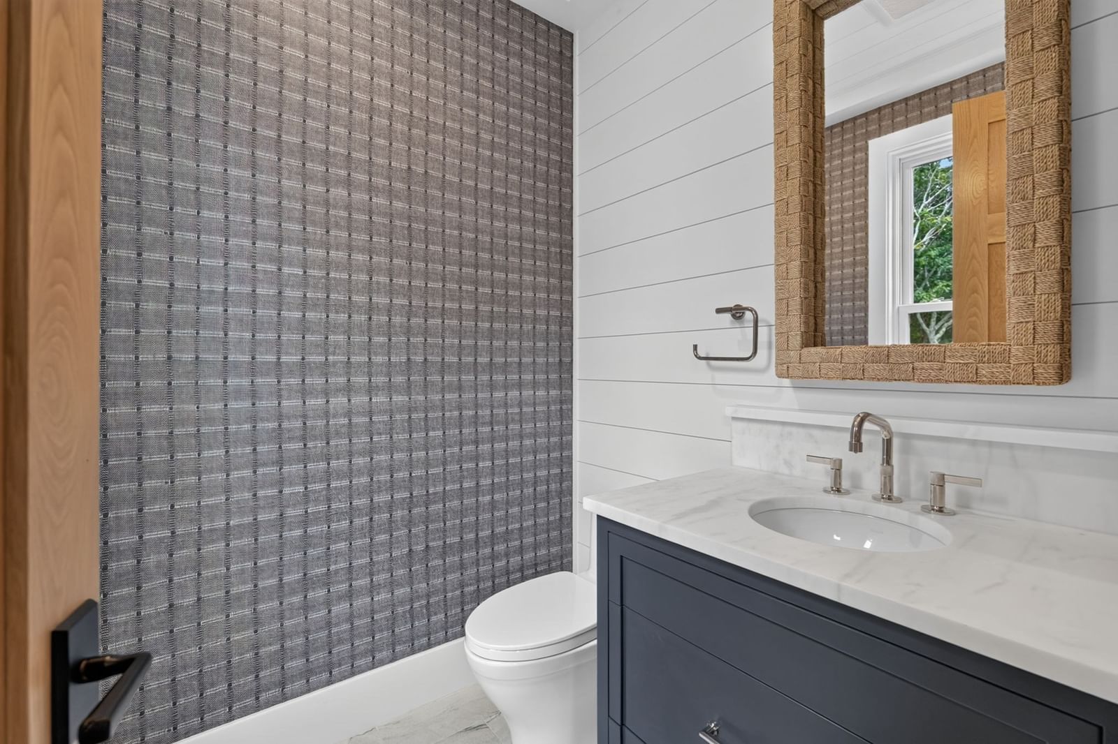 114 Quaker Rd, Falmouth, MA 02540 photo 5