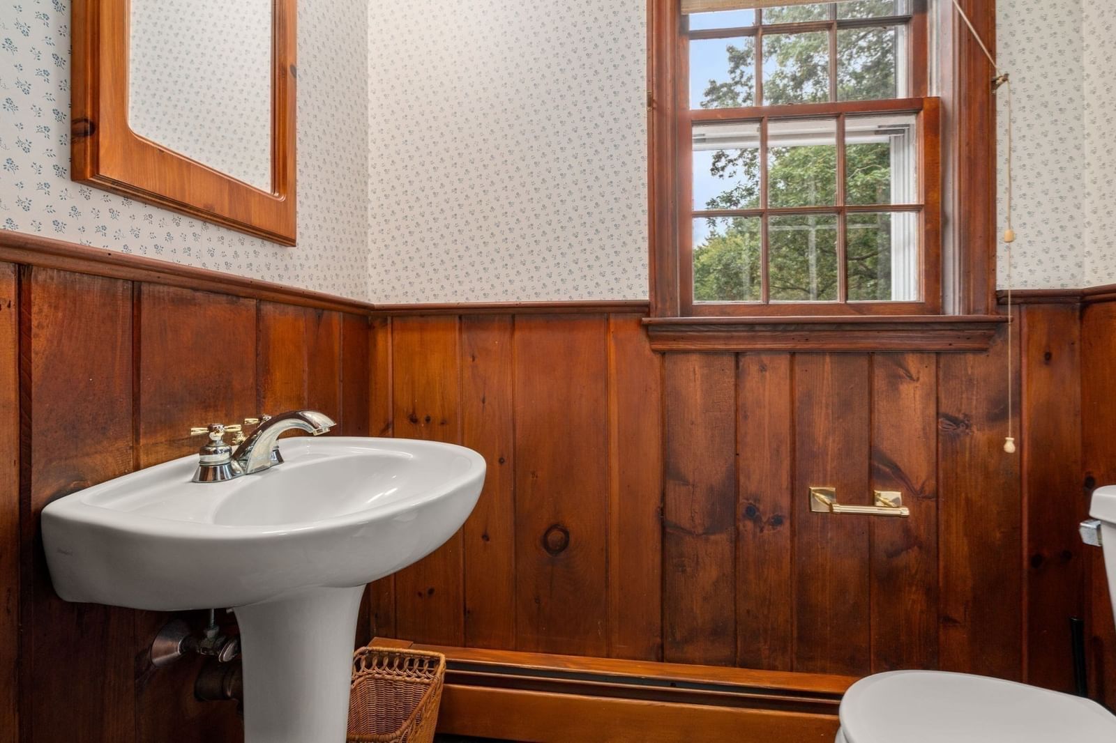 9 Oakley Rd, Dover, MA 02030 photo 5