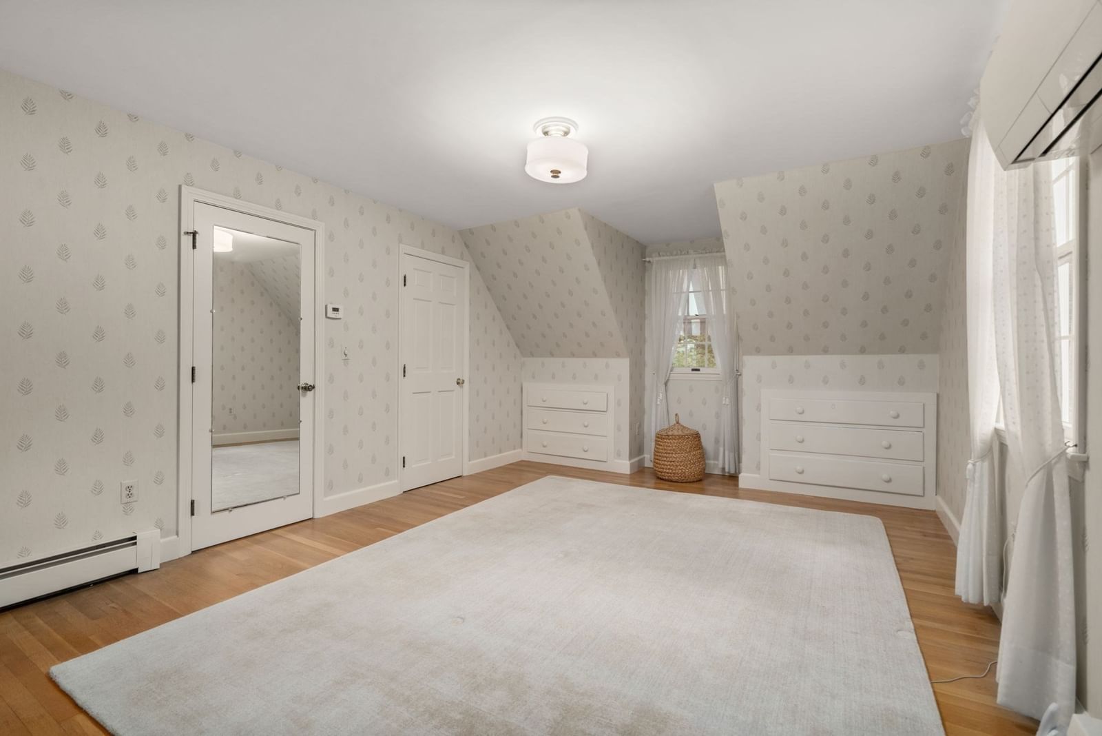 9 Oakley Rd, Dover, MA 02030 photo 4