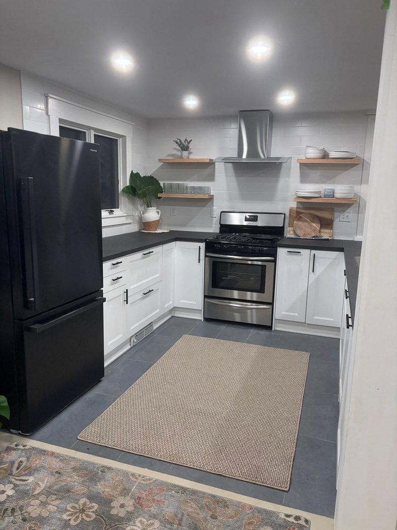 33 Pleasant