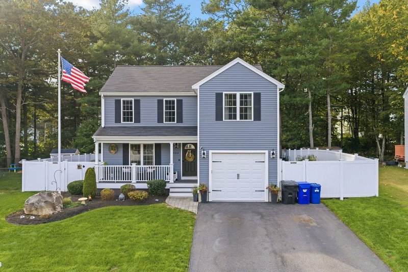 982 Dighton Woods Cir