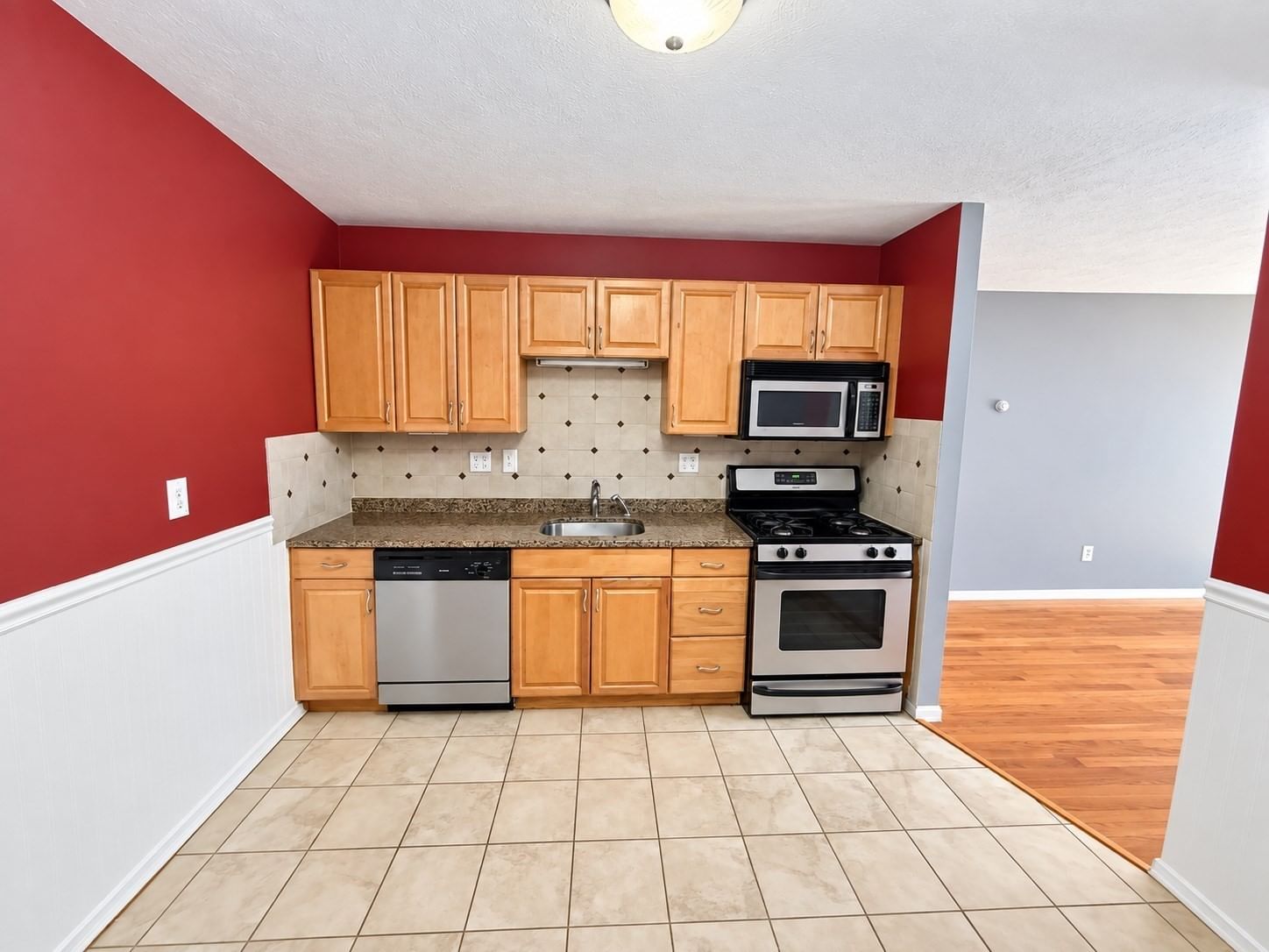 458-460 Eastern Ave #15, Lynn, MA 01902 photo 2