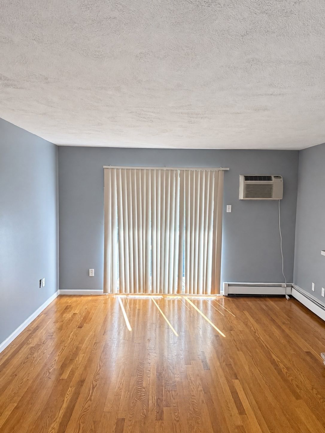 458-460 Eastern Ave #15, Lynn, MA 01902 photo 3