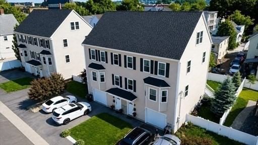 82 Franklin St