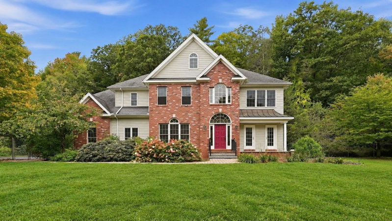 51 Linseed Rd