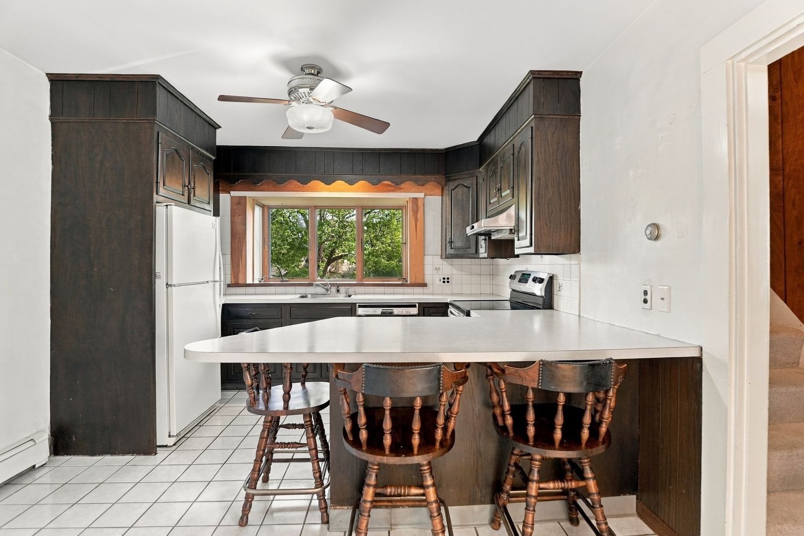 170 Park Ave, Bridgewater, MA 02324 photo 2