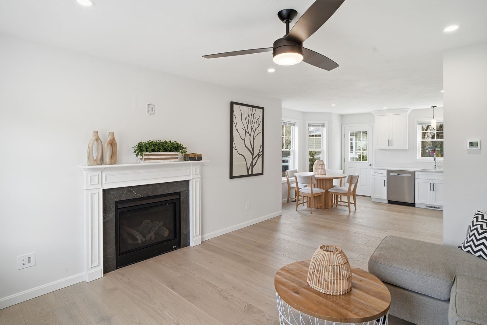 16 Ambrose Way #16, Shirley, MA 01464 photo 3