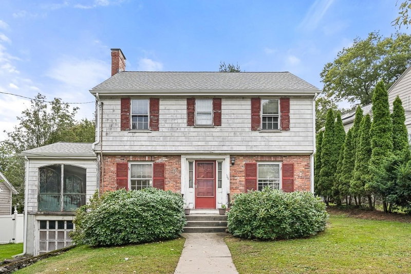 106 Walnut Hill Rd