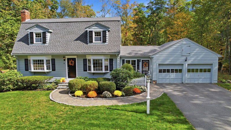 19 Evergreen Rd