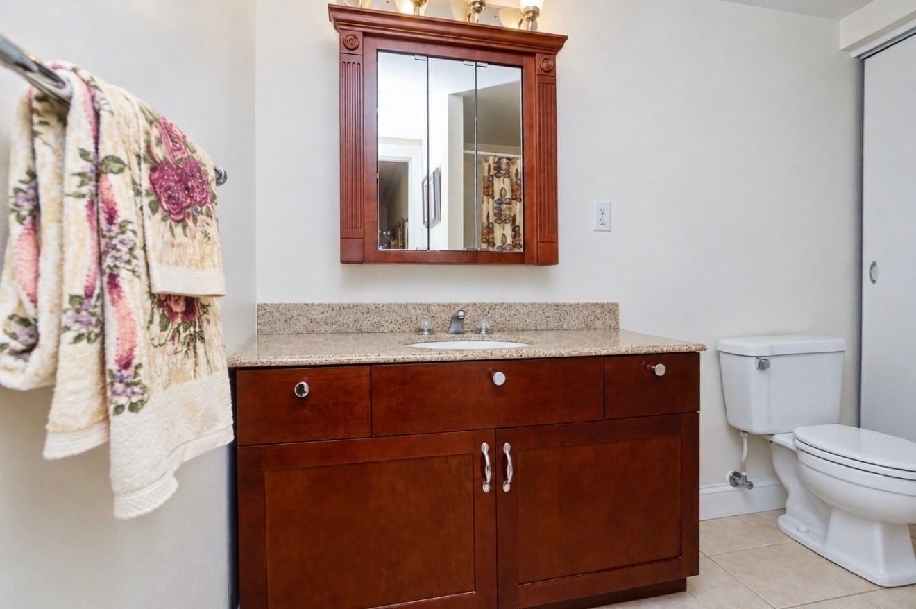 120 Nassau Dr #120, Springfield, MA 01129 photo 5