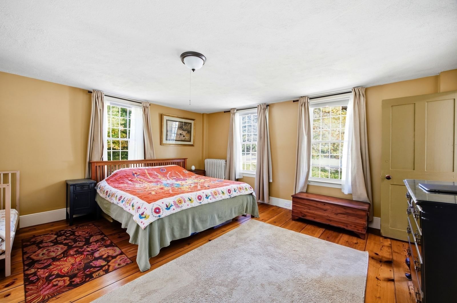 16 Parish Hill Rd, Granby, MA 01033 photo 3