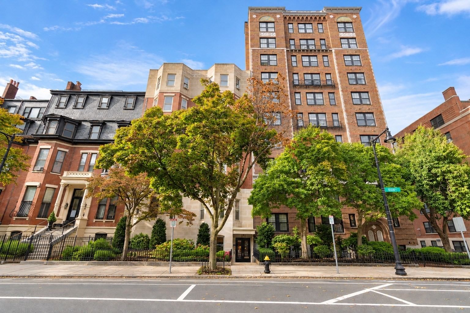 286 Beacon Street #1, Boston, MA 02116