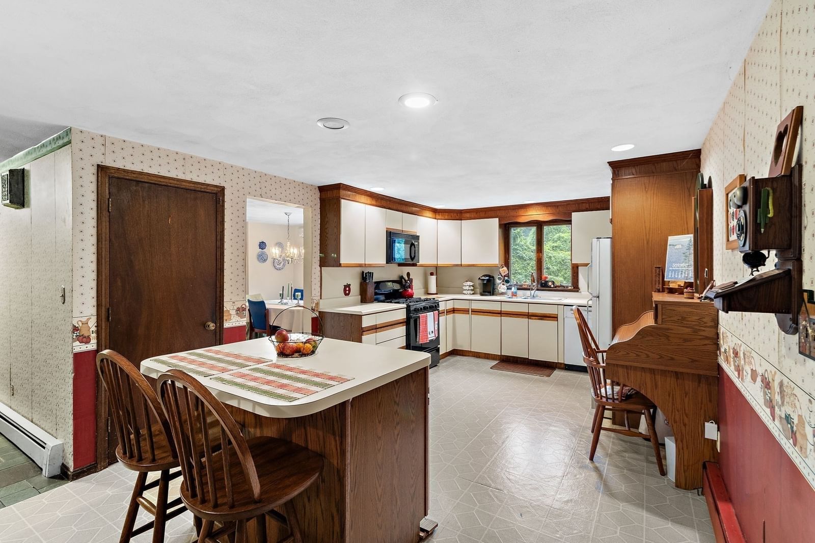 155 Hosmer Street, Hudson, MA 01749 photo 2