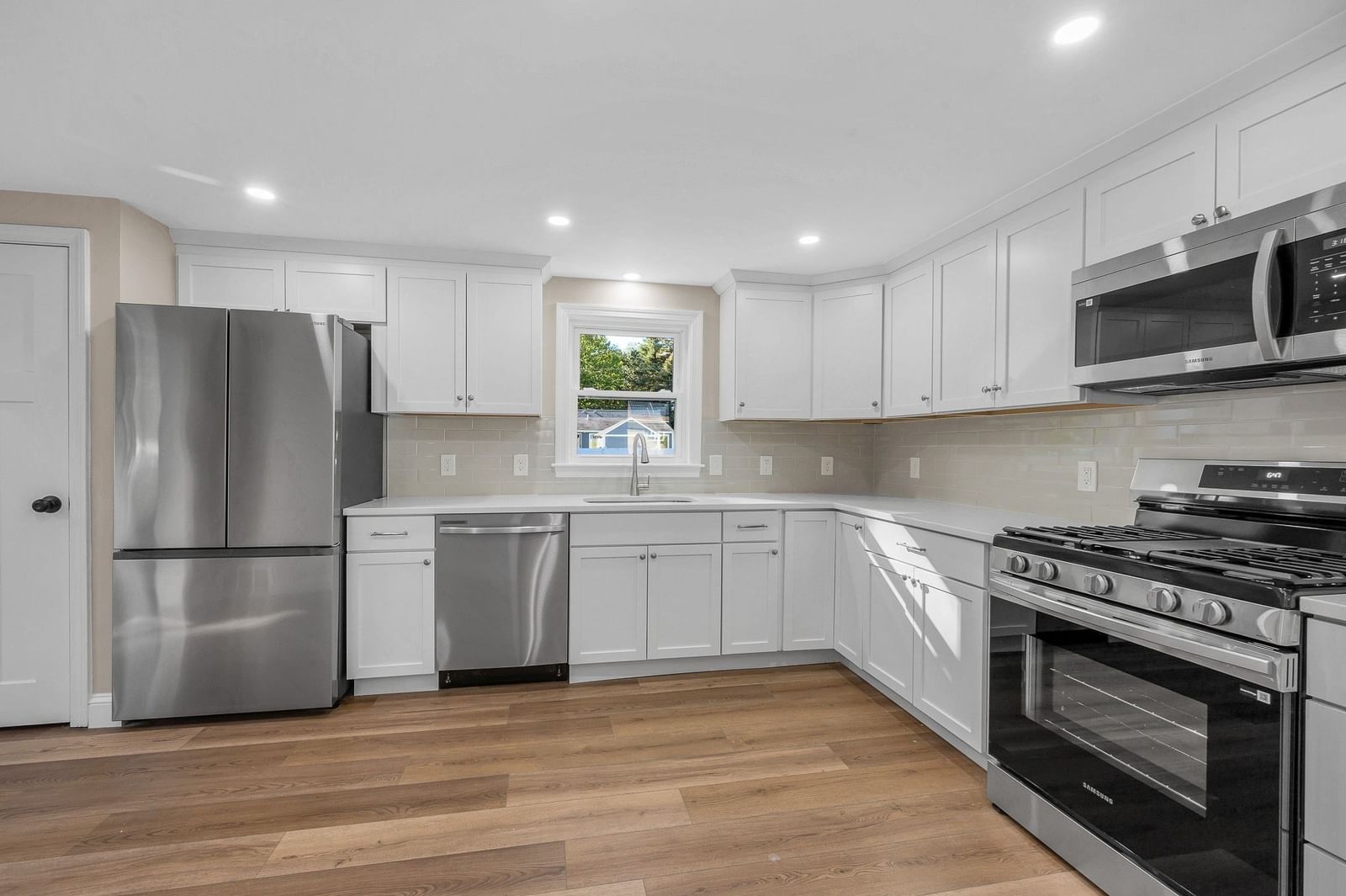 6 Bacon Street, Pepperell, MA 01463 photo 5
