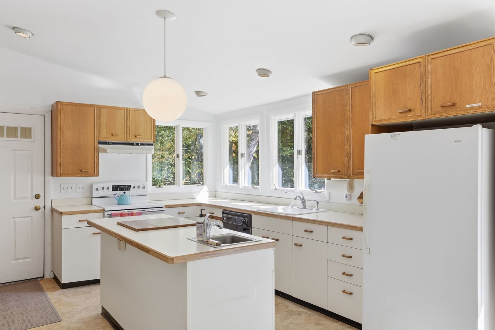 148 Rutland Street, Carlisle, MA 01741 photo 2