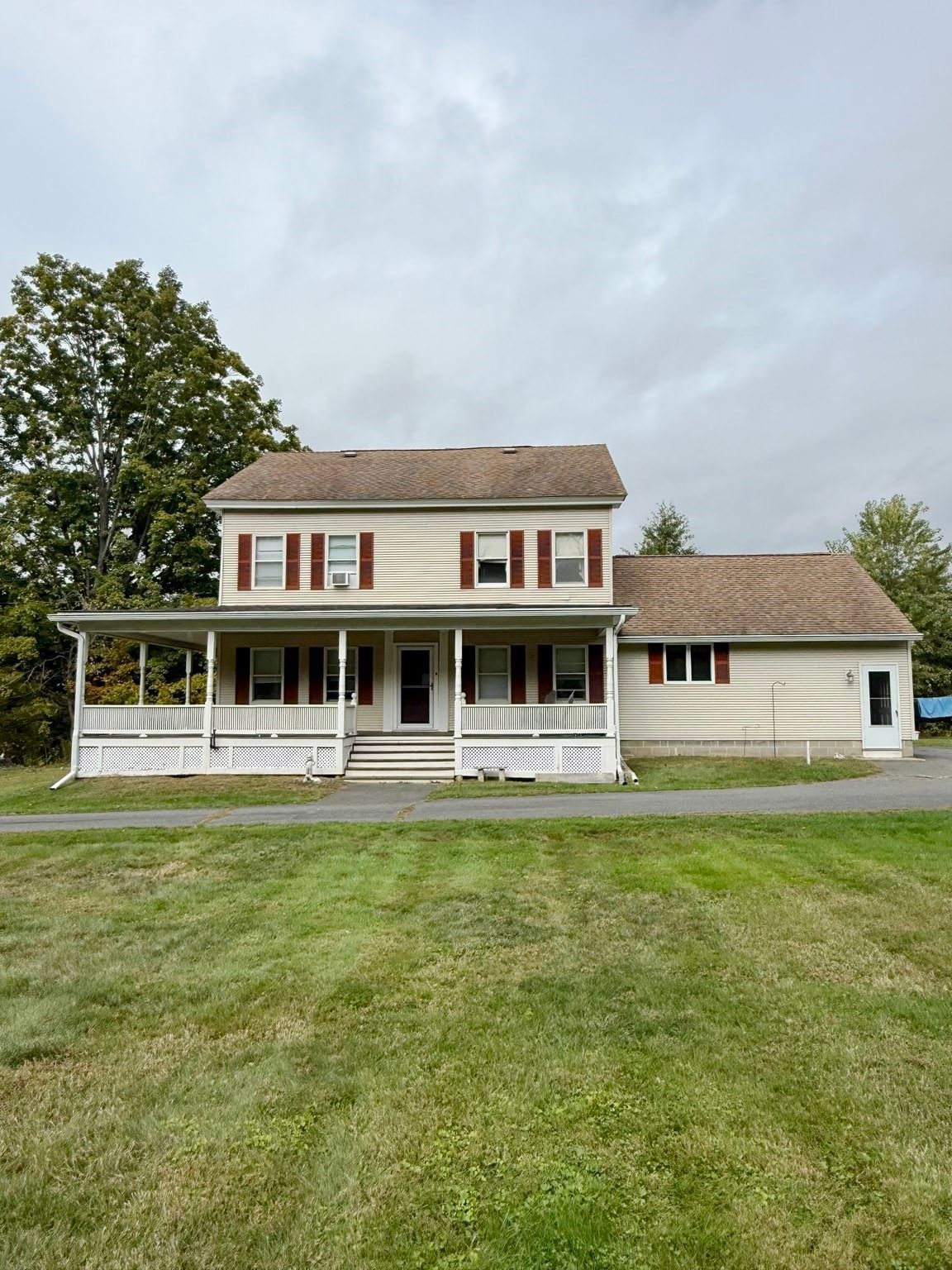 130 N Main St, Deerfield, MA 01342