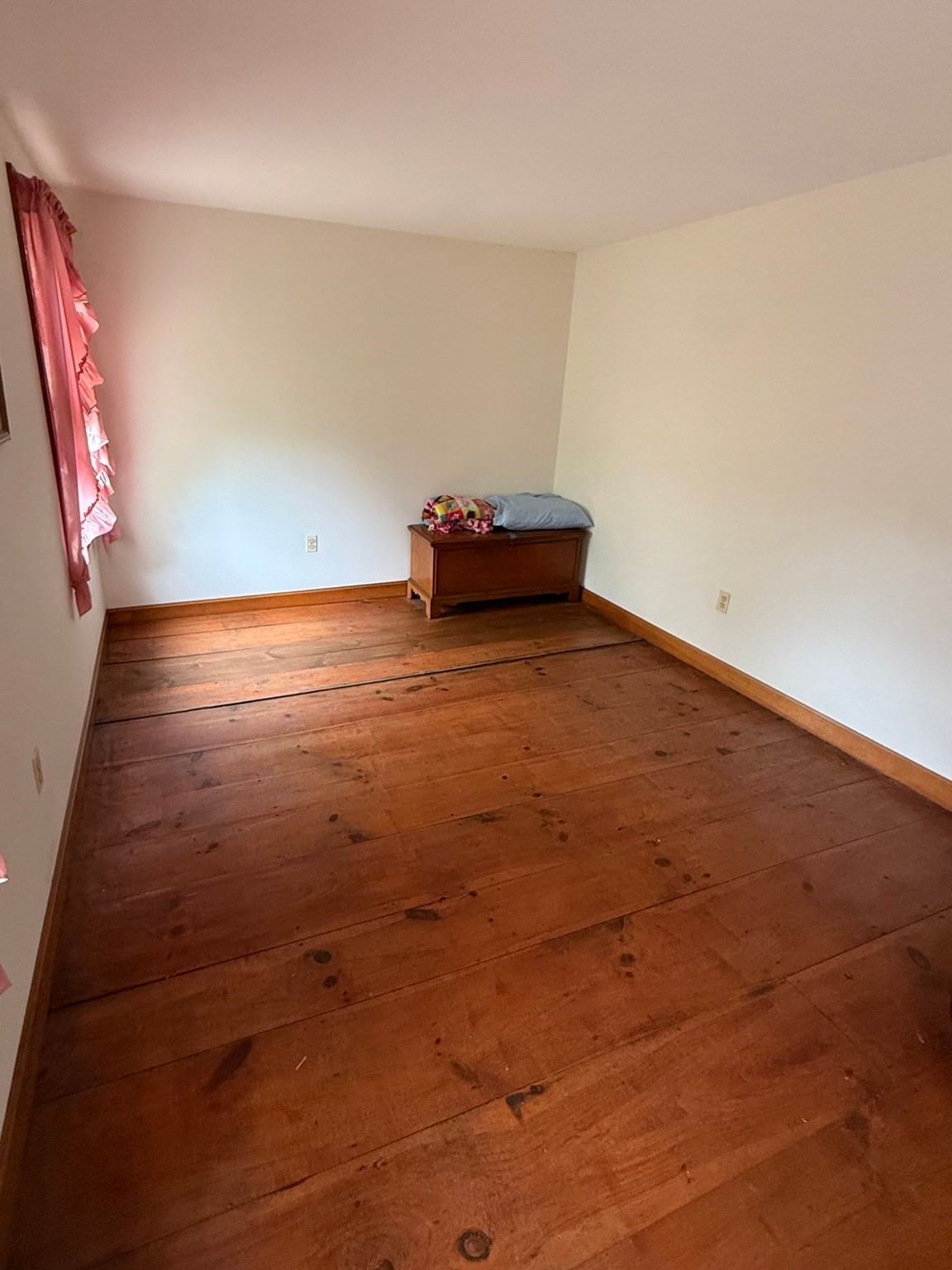 130 N Main St, Deerfield, MA 01342 photo 4