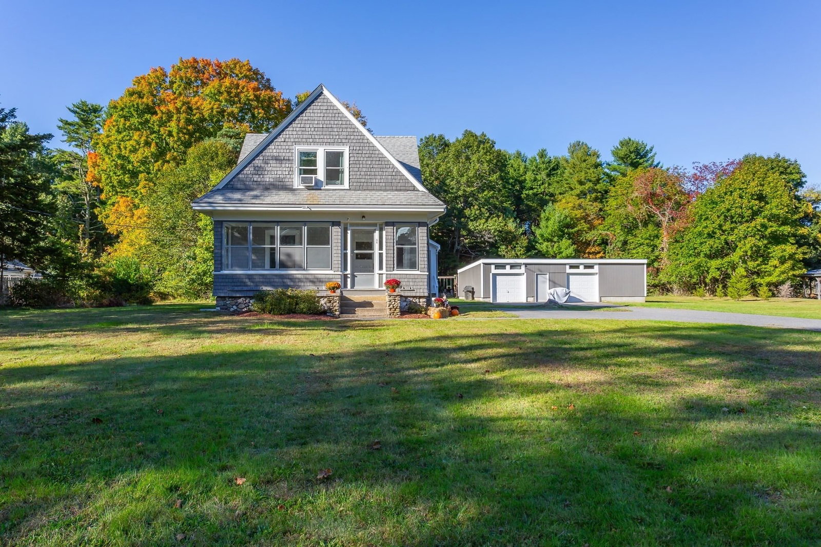 Property at 34 Smith St, Middleboro, MA 02346