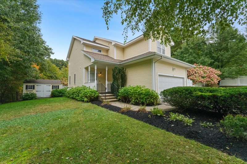 65 Arbor Rd